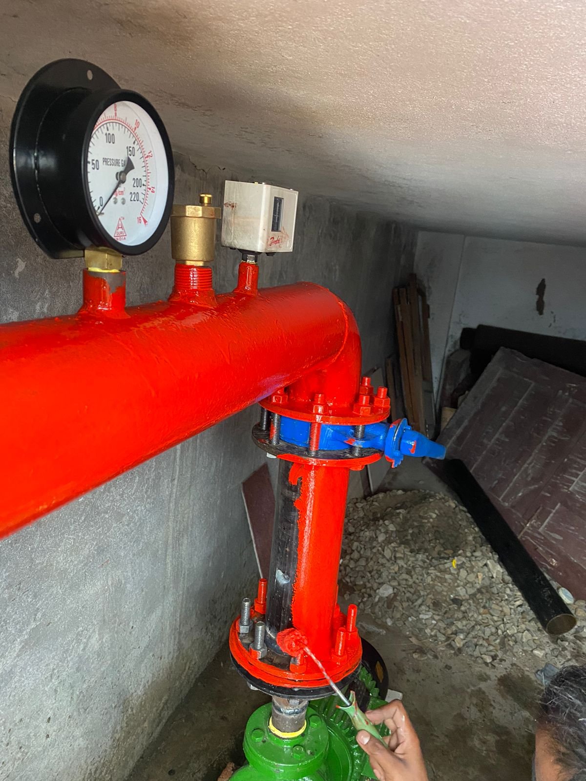 Hydrostatic Cylinder Test